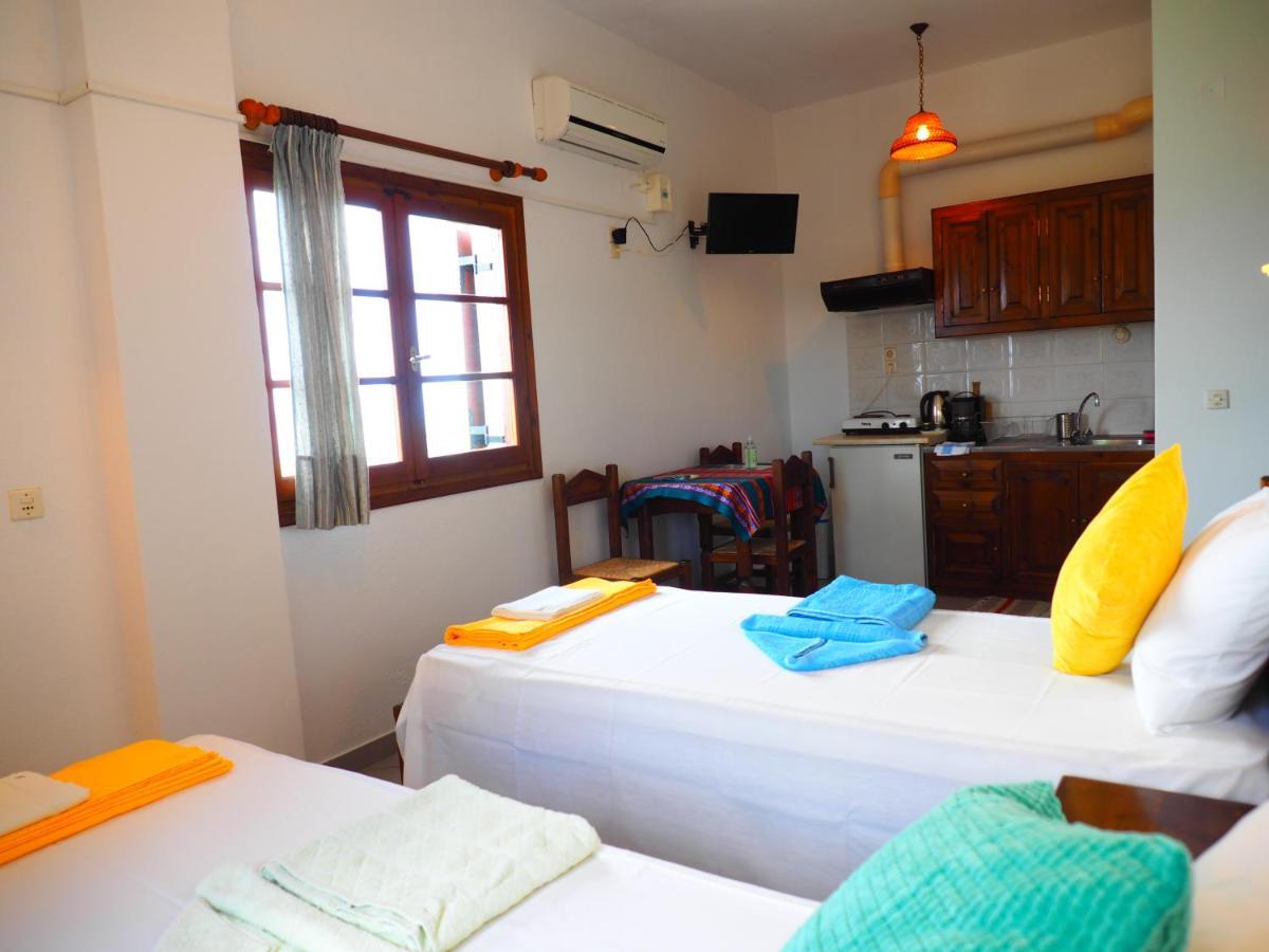 Felitsia Apartments & Studios Agios Ioannis  Exterior photo