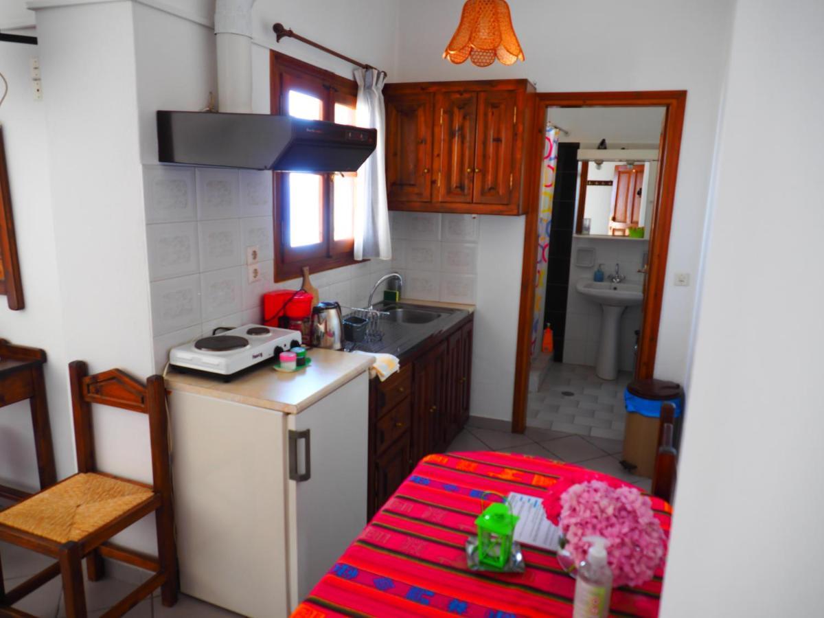 Felitsia Apartments & Studios Agios Ioannis  Exterior photo