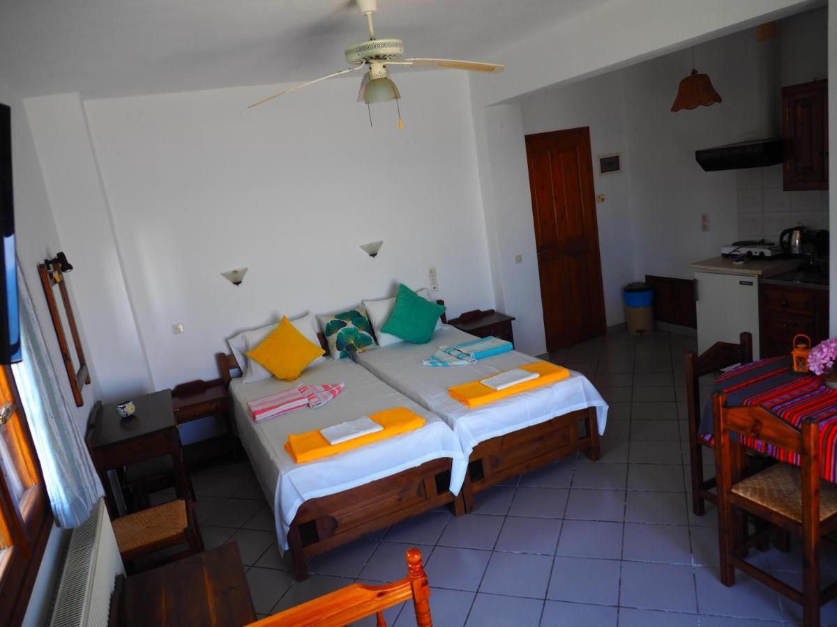 Felitsia Apartments & Studios Agios Ioannis  Exterior photo